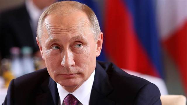 Vladimir Putin anunță că Rusia va expulza 755 de diplomați americani