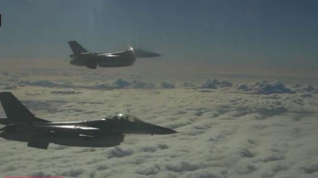 Trei avioane militare rusești interceptate de NATO în apropierea spațiului aerian al Estoniei