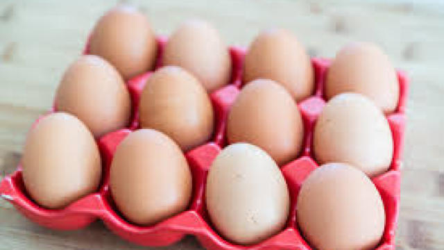 Scandalul ouălor contaminate: Omlete congelate au fost retrase de la vânzare în Italia
