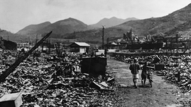 Japonezii marchează astăzi 72 de ani de la atacul cu bombă atomică de la Nagasaki