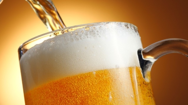 Producătorii germani de bere vor dezvălui câte calorii conțin produsele lor