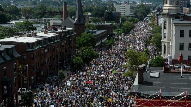 Statele Unite | Mii de persoane au manifestat la Boston împotriva rasismului și a urii
