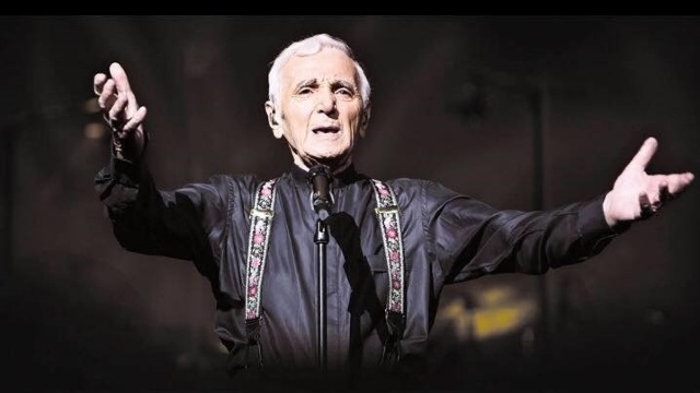 Charles Aznavour va primi o stea pe Walk of Fame din Hollywood, la vârsta de 93 de ani