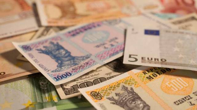 Volumul depozitelor bancare s-a majorat cu aproape un miliard de lei într-o lună