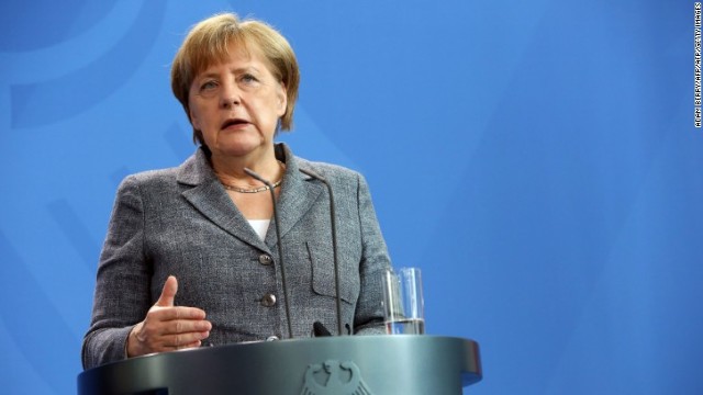 Angela Merkel a convenit să adopte măsuri de control strict al imigrației