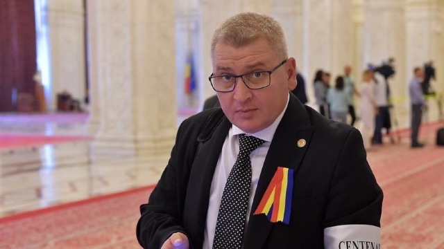 Deputatul român Florin Roman va renunța la greva foamei întrucât a existat o reacție la revendicările sale