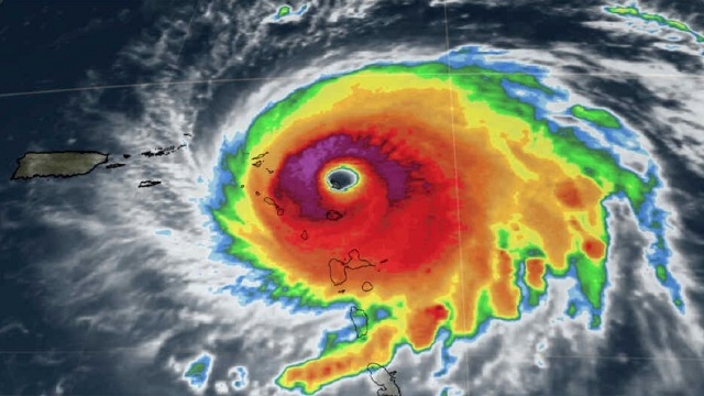 Cum se formează uraganele (VIDEO)