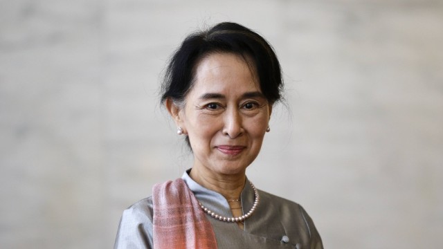 Myanmar | Suu Kyi se angajează să promoveze toleranța „pentru toți”; papa cere respectarea „oricărui grup etnic”