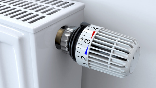 Termoelectrica recomandă reglarea consumului de energie termică în locuințe: „Nu poate Termoelectrica să vină și să schimbe temperatura pentru că ea este unică în sistemul centralizat”