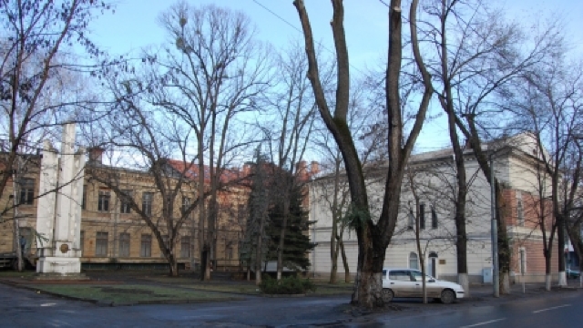 Scuarul Octavian Ghibu din Chișinău, motiv de dispută