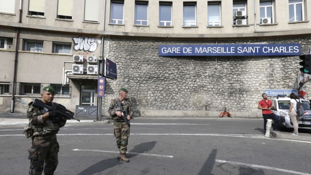 Franța | Două tinere au fost înjunghiate mortal în gara din Marsilia