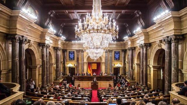 Parlamentul catalan a fost dizolvat în mod oficial