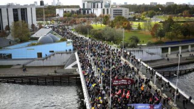 Mii de manifestanți la Berlin împotriva intrării extremei drepte în parlament