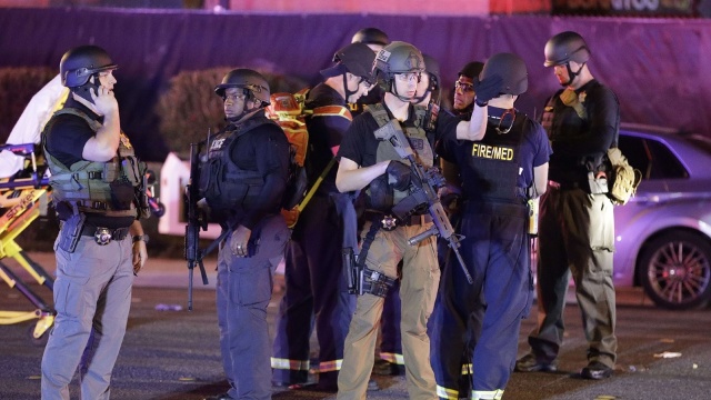 Statele Unite | Cel puțin 50 de morți în atacul armat de la Las Vegas