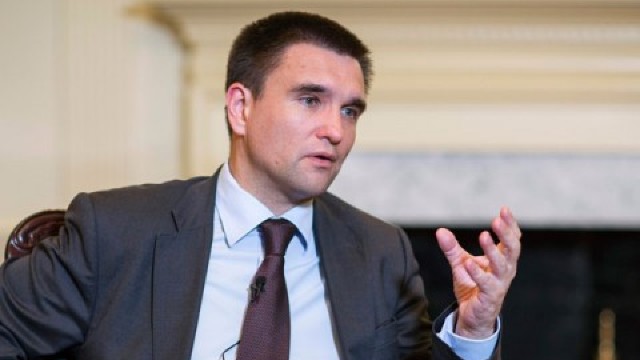 Ministrul de Externe ucrainean, la București: Nicio școală românească nu va fi închisă în Ucraina
