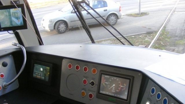 FOTO | Cel mai nou tramvai românesc este testat pe liniile din Timișoara