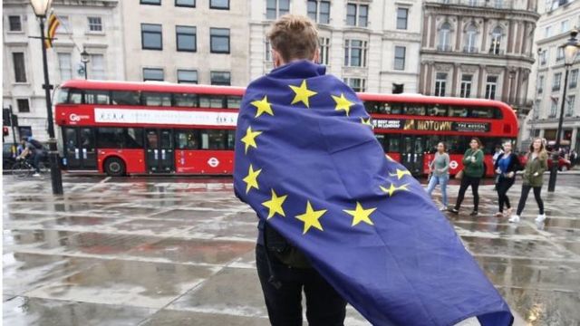 Marea Britanie se așteaptă ca majoritatea cetățenilor UE să rămână în țară 