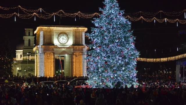Primăria Chișinău organizează un concert de Revelion în Piața Marii Adunări Naționale
