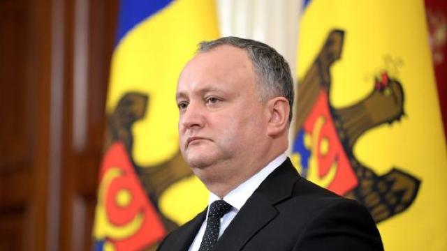 Președintele Parlamentului R.Moldova regretă refuzul lui Igor Dodon de a decreta doliu național în memoria Regelui Mihai