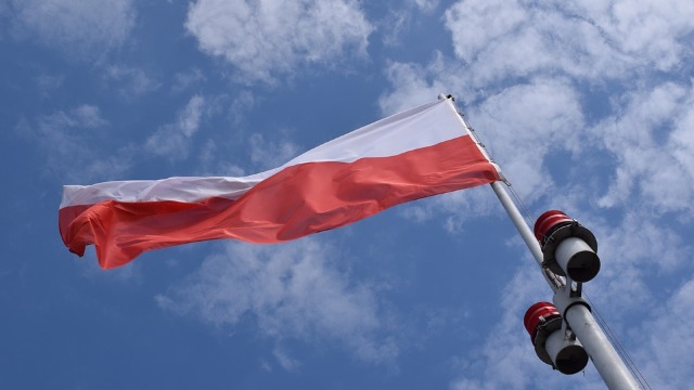 Polonia reinstituie măsura carantinei asupra persoanelor care sosesc în țară din afara spațiului Schengen