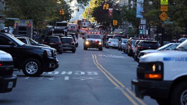 Autorul atentatului din New York, inculpat pentru act terorist. Bărbatul, în stare gravă după ce s-a aruncat în aer

