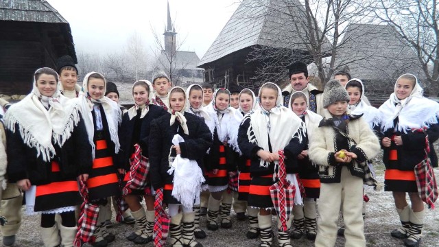 DOCUMENTAR | Tradiții în Ajunul Crăciunului la români