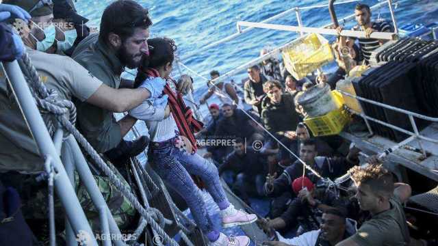 Criza migrației | 255 de persoane, salvate în noaptea de luni spre marți de pe Marea Mediterană
