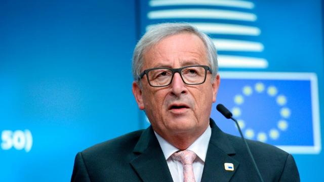 Jean-Claude Juncker: Anul 2025, o dată orientativă pentru aderarea Serbiei și Muntenegrului la UE