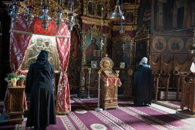 Maluri de Prut | Mănăstirea Bistrița - locul în care își dorm somnul de veci Alexandru cel Bun și fii lui Ștefan cel Mare