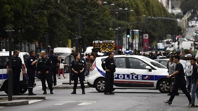 Atentat dejucat în Franța: un suspect a fost arestat și inculpat
