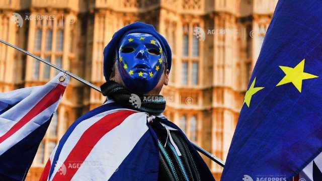 Comisia Europeană și Marea Britanie se pregătesc și pentru eventualitatea unui Brexit fără niciun acord