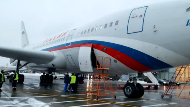 Un avion rusesc a aterizat de urgență în Antalya