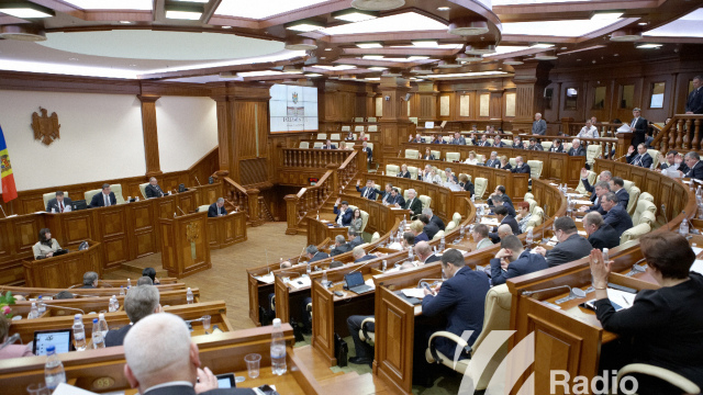 Veaceslav Nedelea l-ar putea înlocui pe Nicolae Dudoglo în fracțiunea deputaților PD