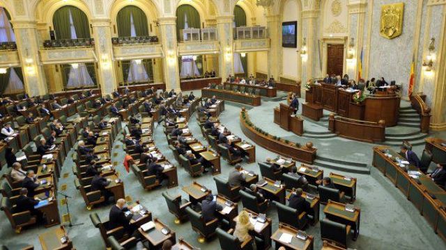 Senatul a aprobat înființarea Băncii de Dezvoltare a României