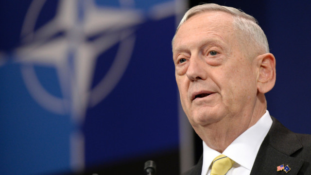 SUA presează aliații europeni din cadrul NATO să își sporească cheltuielile militare