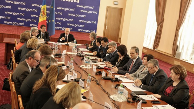 Guvernul va examina în mod prioritar proiectul privind „Arena Chișinău”
