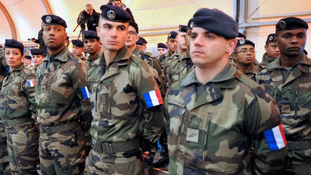 Franța își va mări cheltuielile militare începând cu 2019 până în 2025