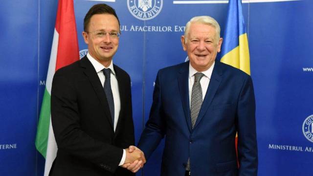 Ministrul ungar de externe, Péter Szijjártó, în vizită la București
