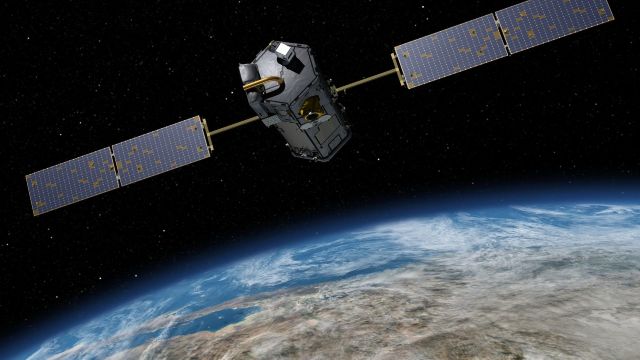 Un satelit pierdut de NASA în 2005, descoperit de un astronom amator din Canada