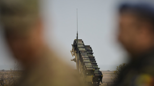 Senatul României a adoptat Proiectul pentru înzestrarea Armatei cu sisteme de lansatoare multiple de rachetă