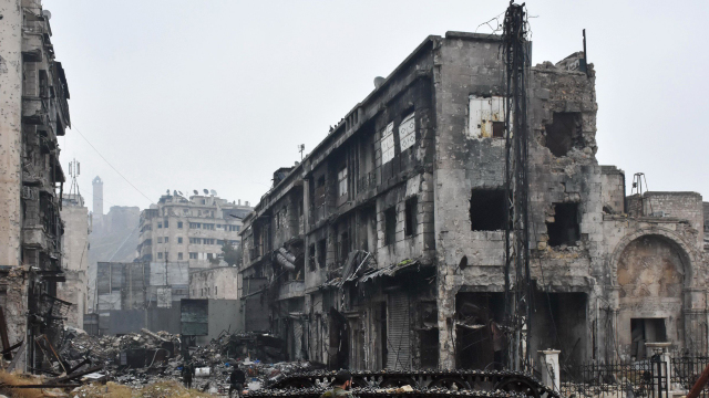 Luptătorii sirieni rebeli au părăsit încă trei orașe din Ghouta de Est