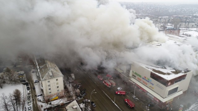 Nu funcționau! Sistemele de alertare în caz de incendiu de la mallul din Kemerovo erau defecte 