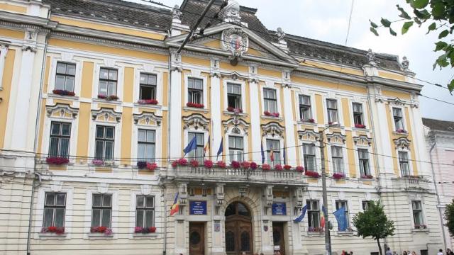 Primăria Cluj-Napoca a „angajat” primul funcționar virtual din România