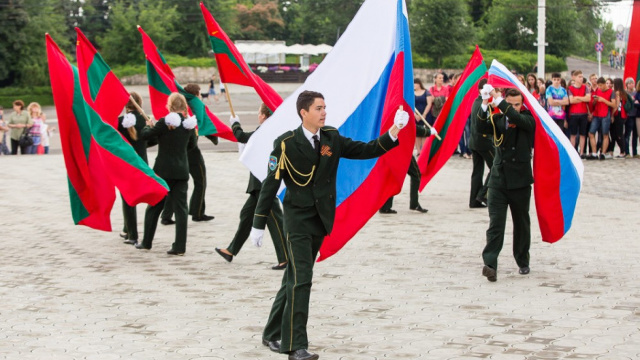 Transnistrenii cu cetățenie rusă sunt somați să vină obligatoriu la vot, pentru a-l alege pe Putin președinte