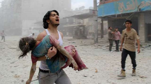 Civili uciși duminică în bombardamentele regimului sirian asupra regiunii rebele Ghouta Orientală