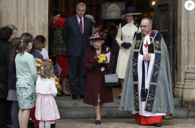 Regina Elisabeta a II-a a Regatului Unit al Marii Britanii și Irlandei de Nord împlinește 92 de ani