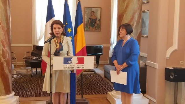 Ileana Țăroi, de la Radio România Internațional, Cavaler al Ordre National du Mérite