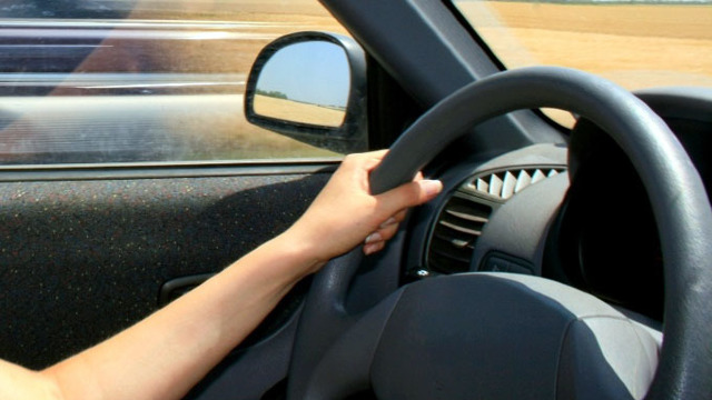 Șoferii prinși băuți la volan ar putea fi obligați să susțină examene pentru recuperarea permiselor
