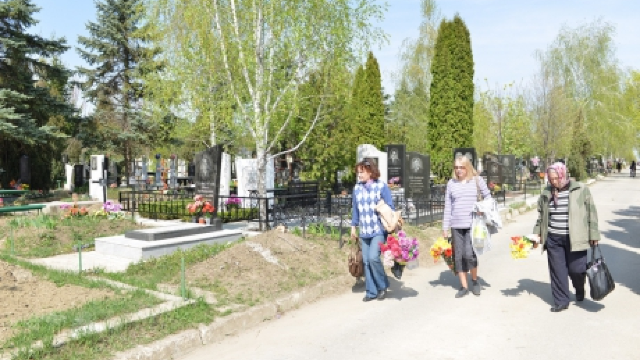 Transportul privat, interzis pe teritoriul cimitirelor de Paștele Blajinilor 