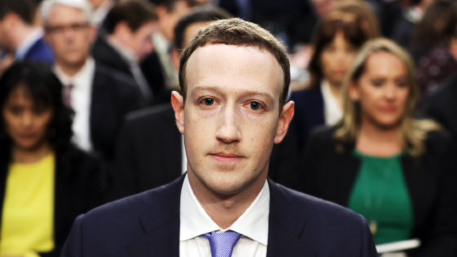 Mark Zuckerberg: Datele mele personale sunt printre cele vândute către Cambridge Analytica